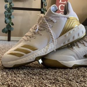 Adidas Metal baseball cleats .